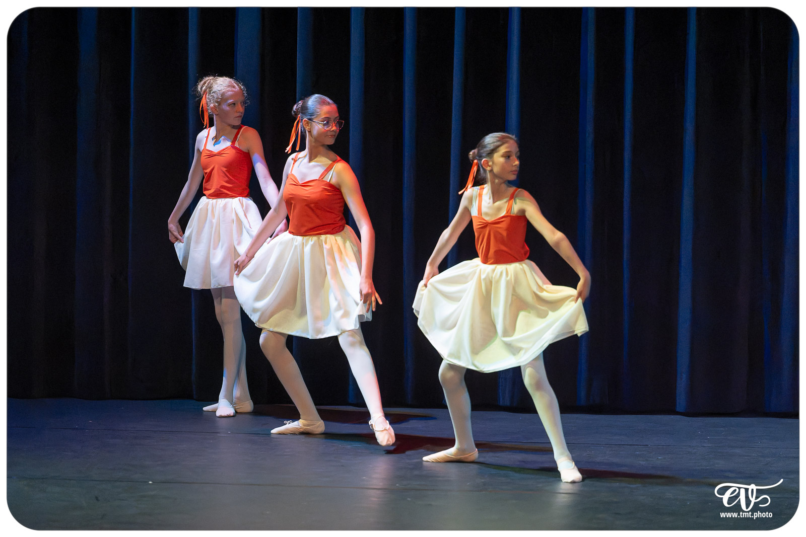 ECOLE DE DANSE CÉCILE ADAMOW